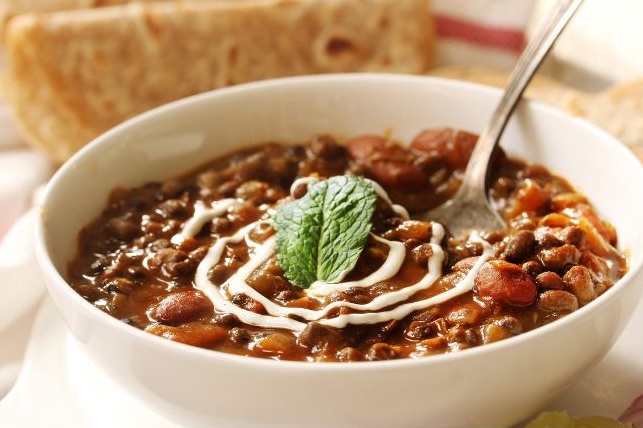 dal-makhani-a-hearty-and-flavorful-indian-dish