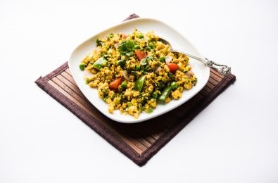 A plate of aromatic and flavorful Paneer Bhurji, made with spiced crumbled paneer